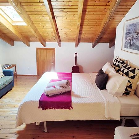 Homestay Attic Private Bedroom Aljezur Exterior foto